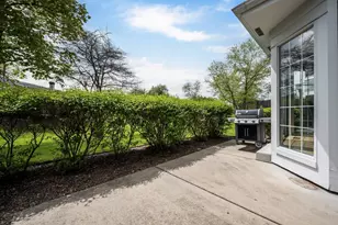 61 Caribou Crossing, Northbrook, IL 60062 - Photo 24