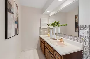 6S241 Concord Rd, Naperville, IL 60540 - Photo 16