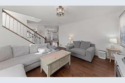 317 Christine Lane, Hainesville, IL 60030 - Photo 4