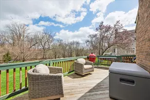 1311 Carlisle Pl, Deerfield, IL 60015 - Photo 20