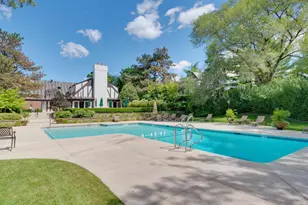 1604 Burr Ridge Club, Burr Ridge, IL 60527 - Photo 44