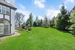 1604 Burr Ridge Club, Burr Ridge, IL 60527 - Photo 36