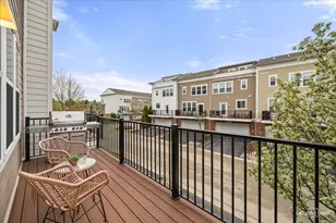 3555 Mulligan Dr, Woodridge, IL 60517 - Photo 12