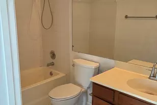 1213 Cranbrook Dr, Schaumburg, IL 60193 - Photo 16