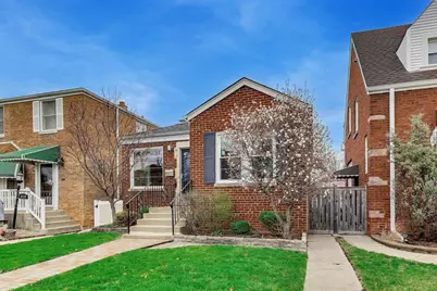 5117 N Newland Avenue, Chicago, IL 60656 - Photo 2