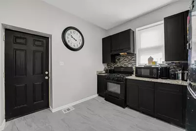 7222 S Rhodes Avenue, Chicago, IL 60619 - Photo 8