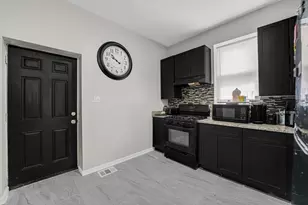 7222 S Rhodes Ave, Chicago, IL 60619 - Photo 8