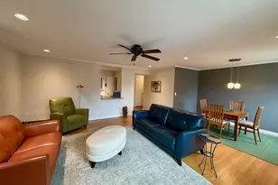 2242 Sherman Ave, Evanston, IL 60201 - Photo 2