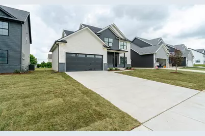1304 Woodbine Road, Bloomington, IL 61704 - Photo 2
