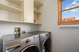 816 W Oakdale Ave, Chicago, IL 60657 - Photo 24