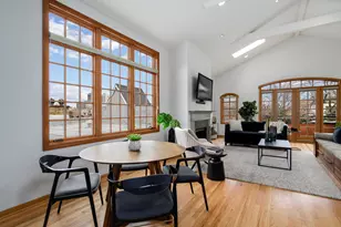 816 W Oakdale Ave, Chicago, IL 60657 - Photo 10