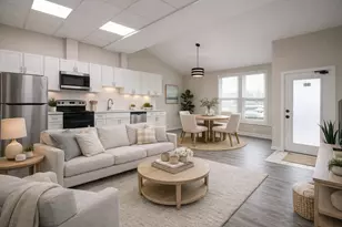 271 Country Commons Rd, Cary, IL 60013 - Photo 2