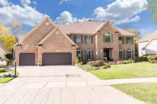 4029 Broadmoor Cir, Naperville, IL 60564 - Photo 2