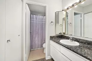 5320 N Sheridan Rd, Chicago, IL 60640 - Photo 18