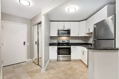 5320 N Sheridan Road #403, Chicago, IL 60640 - Photo 10