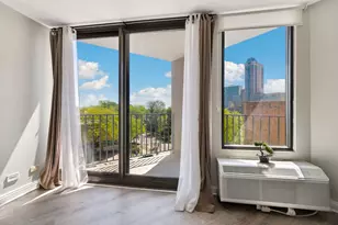 5320 N Sheridan Rd, Chicago, IL 60640 - Photo 4