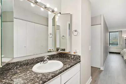 5320 N Sheridan Road #403, Chicago, IL 60640 - Photo 14