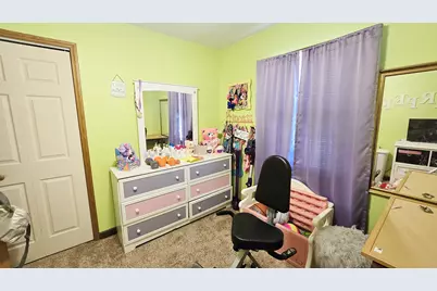 409 S Pleasant Avenue, Centralia, IL 62801 - Photo 16