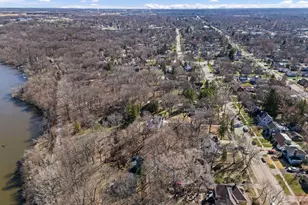 362 1/2 River Bluff Rd, Elgin, IL 60120 - Photo 40