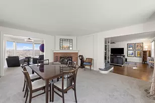 362 1/2 River Bluff Rd, Elgin, IL 60120 - Photo 12