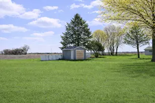 1707 Teresa St, Rock Falls, IL 61071 - Photo 4