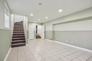 402 Lily Ln, Lakemoor, IL 60051 - Photo 28