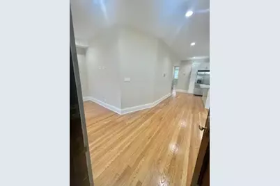 1422 W Olive Avenue #1, Chicago, IL 60660 - Photo 8