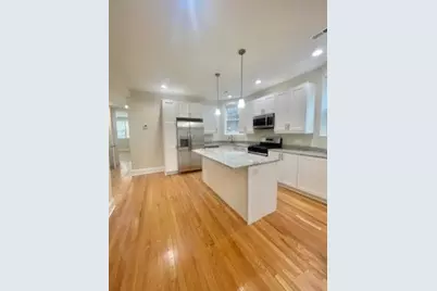 1422 W Olive Avenue #1, Chicago, IL 60660 - Photo 2