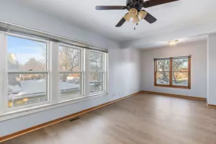 126 Park Ave, Dekalb, IL 60115 - Photo 18