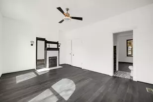 928 E 46th St, Chicago, IL 60653 - Photo 12