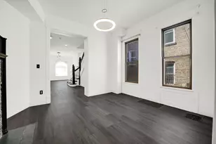 928 E 46th St, Chicago, IL 60653 - Photo 6