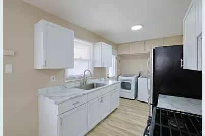 107 Georgine Street, Crystal Lake, IL 60014 - Photo 10