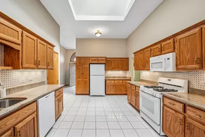 14006 Camden Drive, Orland Park, IL 60462 - Photo 10