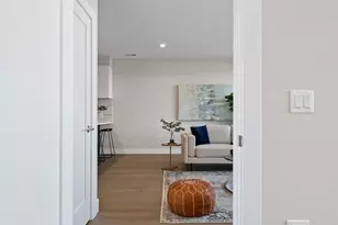 2342 W Adams St, Chicago, IL 60612 - Photo 14