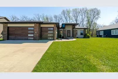 338 Shaggybark Trail, Morton, IL 61550 - Photo 2