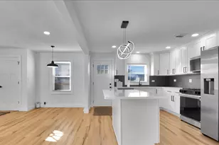 8738 Newland Ave, Oak Lawn, IL 60453 - Photo 8