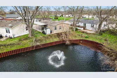 173 Northshore Road, Elgin, IL 60123 - Photo 2