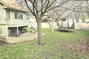 512 Shenandoah Trail, Elgin, IL 60123 - Photo 18