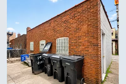 7823 S Cornell Avenue, Chicago, IL 60649 - Photo 4