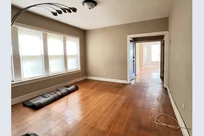 7823 S Cornell Avenue, Chicago, IL 60649 - Photo 18