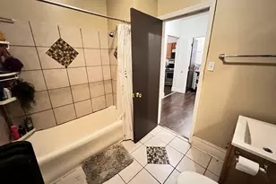 7823 S Cornell Ave, Chicago, IL 60649 - Photo 40