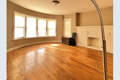 7823 S Cornell Avenue, Chicago, IL 60649 - Photo 8