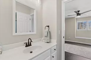 4475 Cornell Ave, Gurnee, IL 60031 - Photo 16