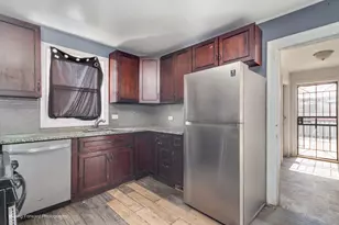 201 E 143rd St, Dolton, IL 60419 - Photo 10