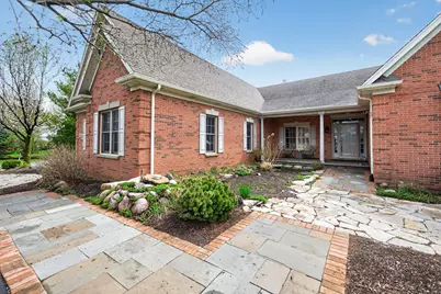 19N055 Woodview Parkway, Hampshire, IL 60140 - Photo 4