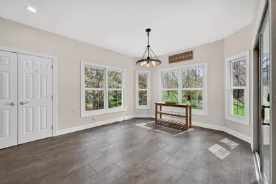 19N055 Woodview Parkway, Hampshire, IL 60140 - Photo 16