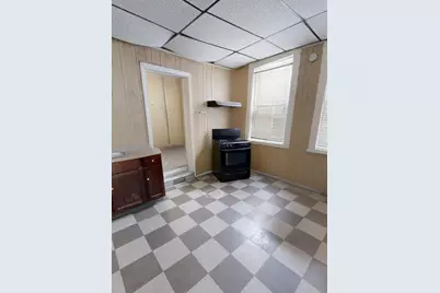 747 N Hoyne Avenue, Chicago, IL 60612 - Photo 4