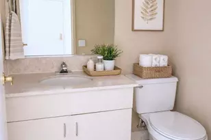 221 E Walton Pl, Chicago, IL 60611 - Photo 12