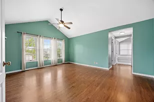 8217 Pine Bluff Ct, Darien, IL 60561 - Photo 18