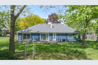 40 Cayman Drive, Montgomery, IL 60538 - Photo 4